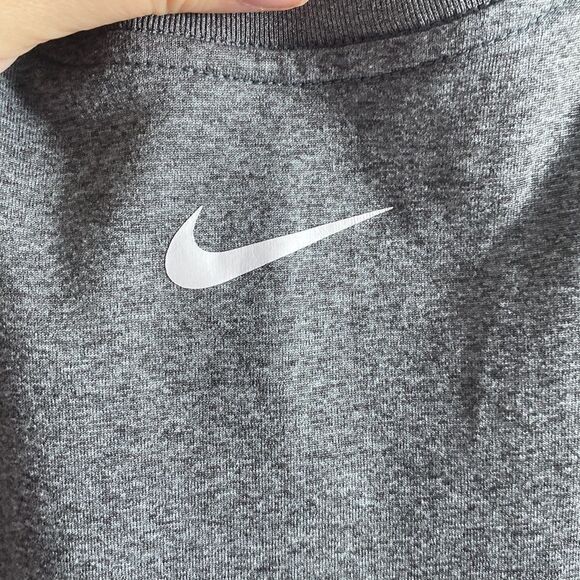 Nike- Women’s “Just do it” athletic fit tank- Size Small - Picture 6 of 7